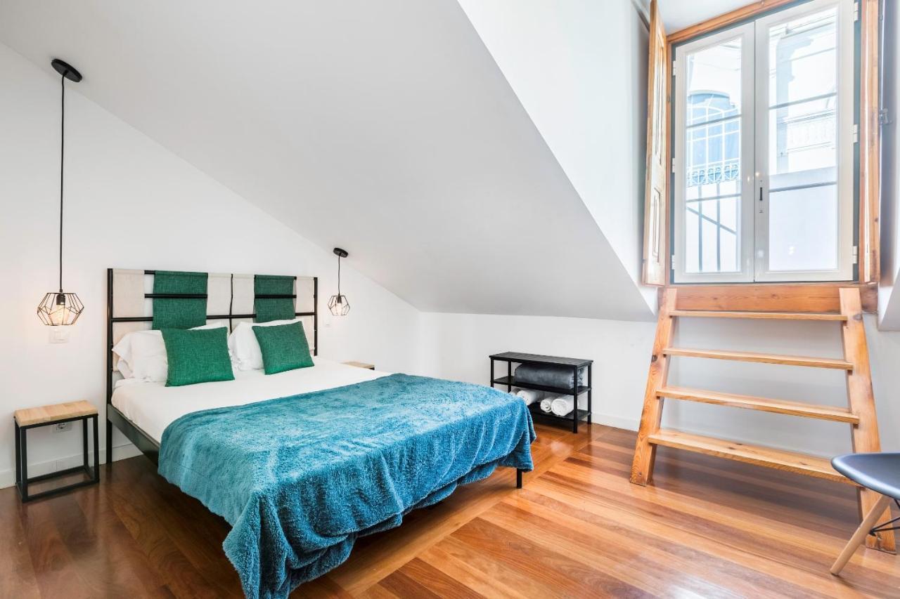 Stunning And Spacious Lofts Just By Graca And Alfama Lisbon Bagian luar foto
