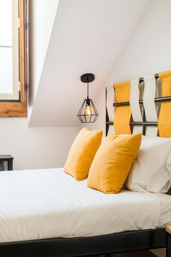 Stunning And Spacious Lofts Just By Graca And Alfama Lisbon Bagian luar foto
